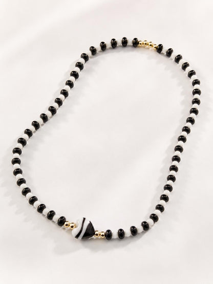 Natural Stone Heart Pendant Stretch Choker Necklace Gold Filled Beaded Jewelry Women Teen Accessory Handmade Glass Bead Design Casual Everyday Wear Layering Necklace Boho Style Five Color Options Turquoise Blue Pink Black White Birthday